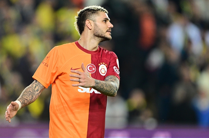 Galatasaray da Icardi krizi derinleşiyor Okan Buruk nerede olduğunu