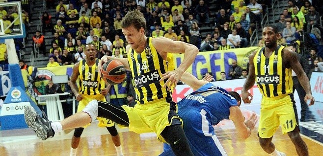Fenerbahçe - Kızılyıldız maç sonucu: 82-56