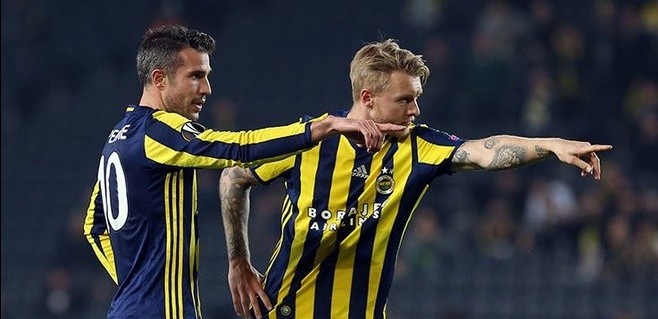Fenerbahçeli 3 yıldıza 4 kulüpten yakın markaj!