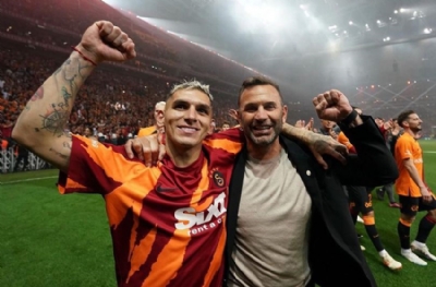 Okan Buruk, Galatasaray'dan ayrılacak isimleri açıkladı