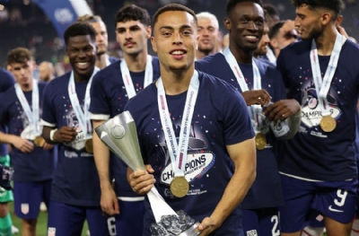 Beşiktaş'ta Rosier'in koltuğu sallanıyor! Sergino Dest sürprizi