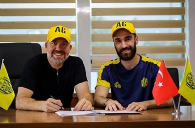 Riad Bajic'in yeni adresi Ankaragücü! Transfer açıklan