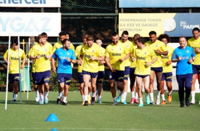 Fenerbahçe, yeni sezon hazırlıklarına başladı