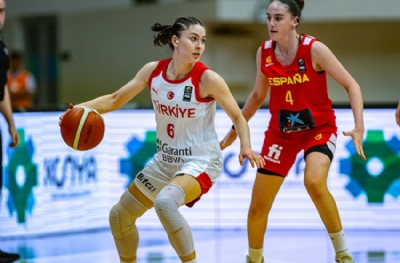 18 Yaş Altı Kız Basketbol Milli Takımı, İspanya’ya mağlup