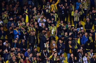 Fenerbahçe taraftarı yaşlandı!