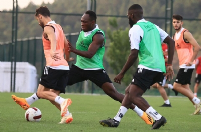 Beşiktaş, Tirana maçı hazırlıklarını sürdürdü