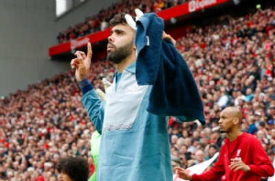 Bayern Münih'in yeni hedefi! Brentford'dan David Raya