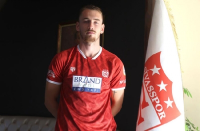 Sivasspor, Roman Kvet'i kiraladı