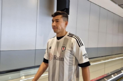 Bakhtiyar Zaynutdinov, Beşiktaş için İstanbul'a geldi