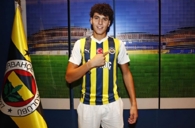 Fenerbahçe'ye yeni stoper