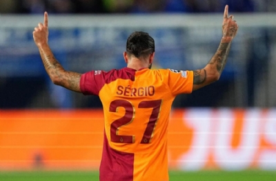 Fenerbahçe'ye gidecek dedikoduları çıkan Oliveira, Galatasaray'da kadro dışı 