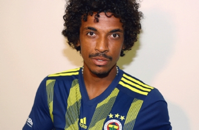 Fenerbahçe'nin eski yıldızı Luiz Gustavo ortada kaldı