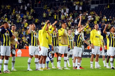 Fenerbahçe'ye yan bakılmıyor! Galibiyet serisi 11 maç