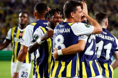 Fenerbahçe tarihe geçti! Üst üste rekorlar