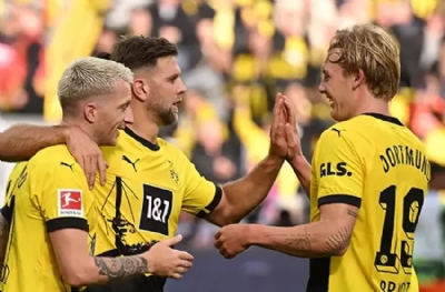 Borussia Dortmund tek attı 3 aldı!
