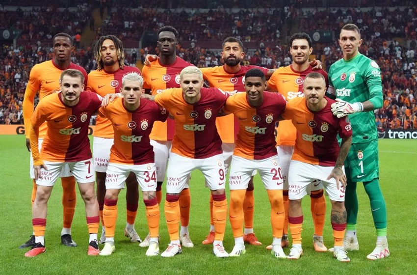 Galatasaray'da 2 değişiklik