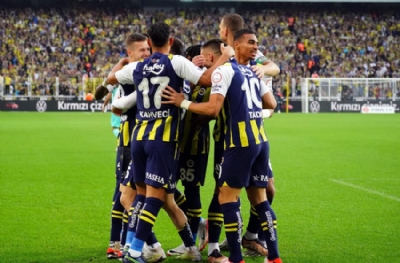 Fenerbahçe serisini 14 maça çıkardı