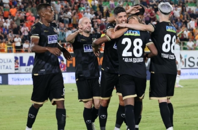 Alanyaspor - Fatih Karagümrük maç sonucu: 2-1