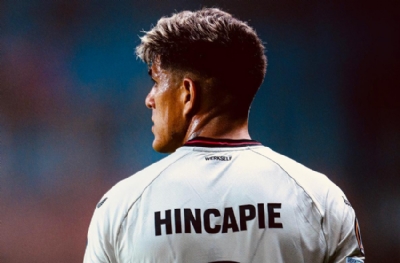 Liverpool'dan savunmaya takviye: Pierro Hincapie