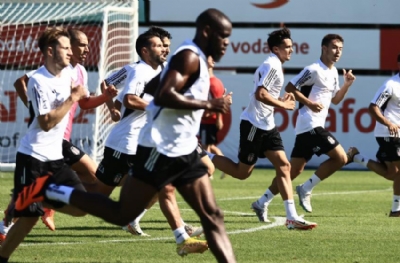 Beşiktaş'ta Gedson sahaya indi
