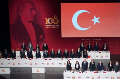 Beklenen oldu! Galatasaray yönetimi mali yönden ibra edildi
