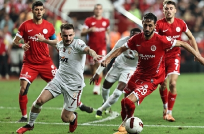Antalyaspor'un 2 İsrailli futbolcusu Gaziantep maçına çıkmayacak
