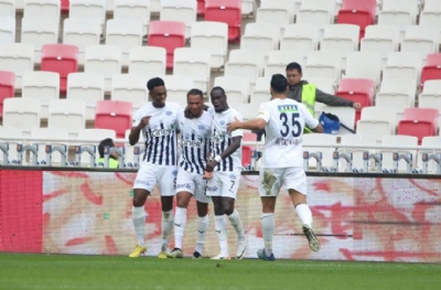Sivasspor - Kasımpaşa: 0-1 (MAÇ SONUCU)