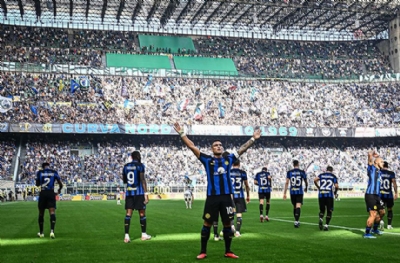 İtalya'da Milan kaybetti, Inter lider oldu
