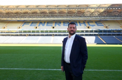 İşler iyi giderken Fenerbahçe'yi karıştırmaya devam! Ahmet Ketenci istifa etti
