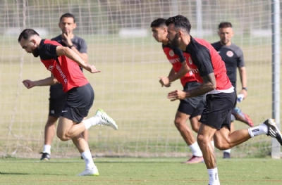 Antalyaspor, Başakşehir hazırlıklarına devam etti