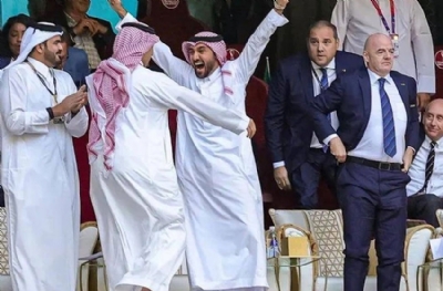 Parayı bastıran Araplar dünya futbolunu karıştırmaya devam ediyor