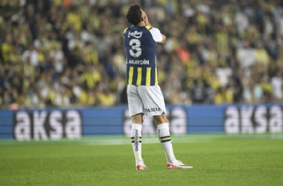 Acil stoper! Fenerbahçe'nin iki stoperi bunu maç boyunca 1 kez bile yapamadı