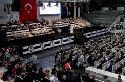 Beşiktaş seçiminde hem iktidarı hem de muhalefeti elinde tutmaya çalışan menajer