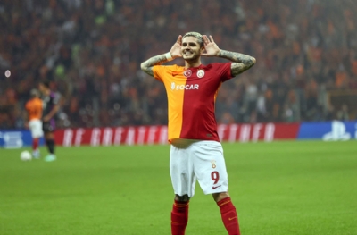 Icardi için intikam zamanı! Öfke krizine girdi! Sandalyeleri yerlere fırlattı