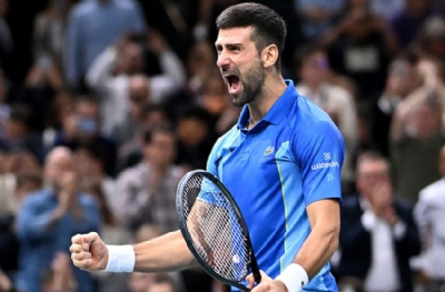 Djokovic, Alcaraz'ı yendi finale çıktı