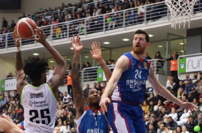 Yukatel Merkezefendi Belediyesi Basket - Anadolu Efes: 64-79 (MAÇ SONUCU)