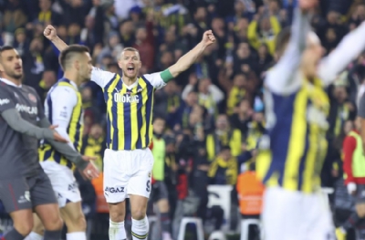 -3 derece suni çim! Şampiyonluk bekleyen Fenerbahçe, Avrupa'ya veda edebilir