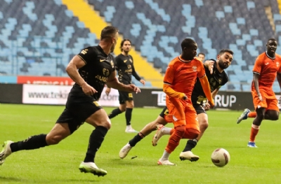 Adanaspor - Ahlatcı Çorum FK maç sonucu: 0-3