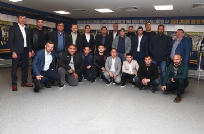 Özbekistan futbol heyetinden Fenerbahçe'ye ziyaret