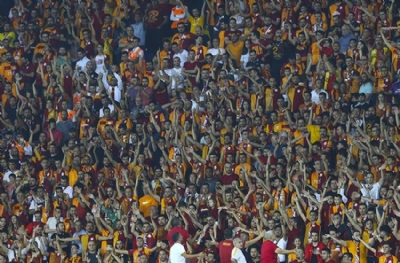 Galatasaray taraftarına terörist muamelesi! '60 dakika gözalatı' da ne demek!
