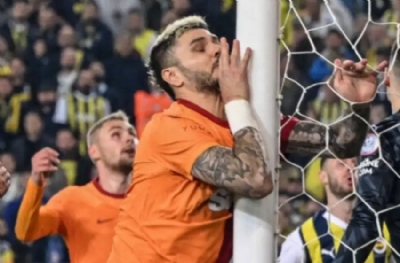 Mauro Icardi'nin gözünü Djiku morartmadı! Fenerbahçe kale direği morarttı