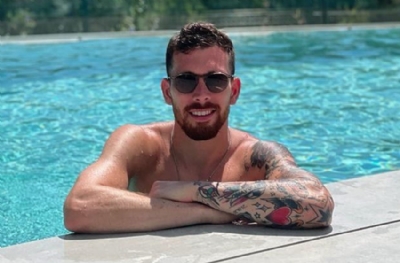 Fenerbahçe ve Galatasaray'ın gözdesi için Felipe Melo'nun avukatı devrede