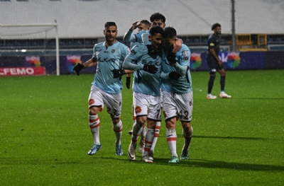 Kasımpaşa - Başakşehir: 0-3 (MAÇ SONUCU)