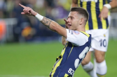 Fenerbahçe, Szymanski için belirlediği bonservis bedelini menajerine iletti