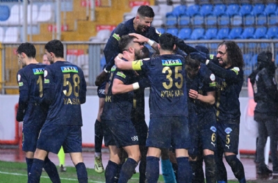 Kasımpaşa - Atakaş Hatayspor: 3-0 (MAÇ SONUCU)