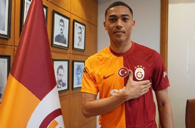 Vinicius Galatasaray'a imzayı attı! Brezilyalı'dan flaş açıklamalar 