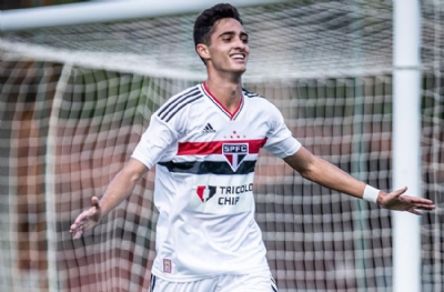 Brezilyalı gazeteci açıkladı! Galatasaray'ın 19 yaşındaki yeni yıldızı