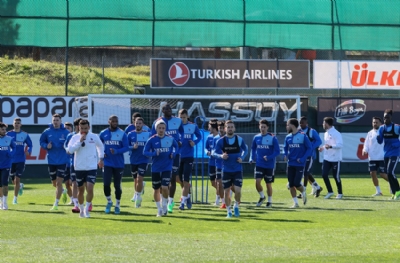 Trabzonspor pas ve şut çalıştı