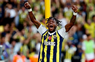 Manchester United taraftarı Fenerbahçeli yıldızın transferi için kampanya başlattı