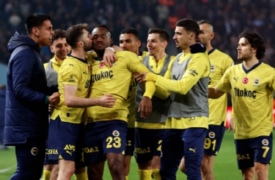 Graeme Bailey: Premier Ligin yarısı Fenerbahçeli yıldızın peşine düştü